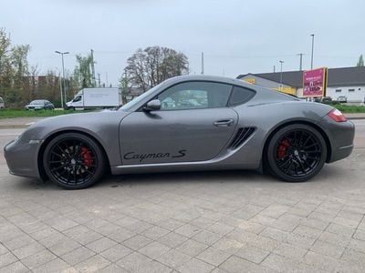 Porsche Cayman S
