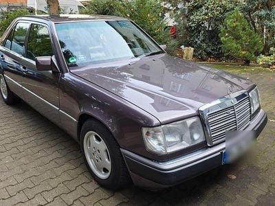 Gebraucht Mercedes E260 160 PS (117 kW) 1992 Limousine