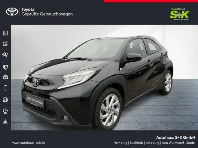 Gebraucht Toyota Aygo X 72 PS (52 kW) 2023 Schwarz SUV