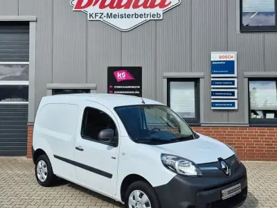 Gebraucht Renault Kangoo 44 kW (60 PS) 2022 Weiß Van / Kleinbus
