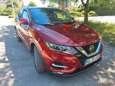 Gebraucht Nissan Qashqai Zama 160 PS (117 kW) 2021 Rot SUV