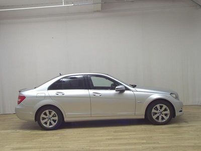 Mercedes C220