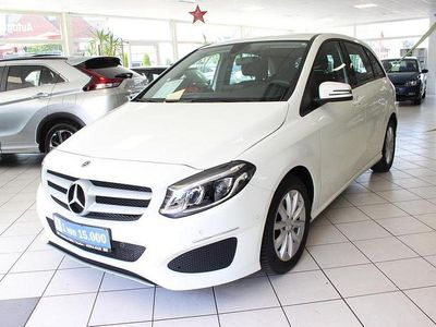 Gebraucht Mercedes B200 156 PS (114 kW) 2018 Calcitweiss  unilack Van / Kleinbus