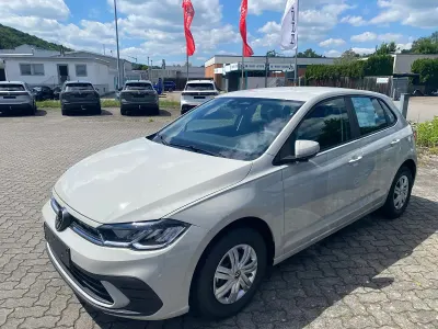 Neu VW Polo Trendline 80 PS (58 kW) 2026 Ascotgrau Kleinwagen