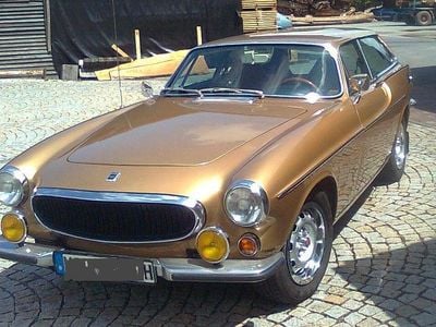 Usado Volvo P1800 124 HP (91 kW) 1973 Dourado Coupé