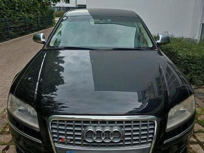 Schwarz Gebraucht 2008 Audi S8 Limousine | 7.900 €