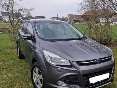 Gebraucht Ford Kuga Titanium 163 PS (119 kW) 2013 Grau SUV