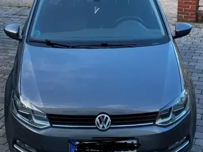 Gebraucht VW Polo Sound 90 PS (66 kW) 2017 Grau Limousine