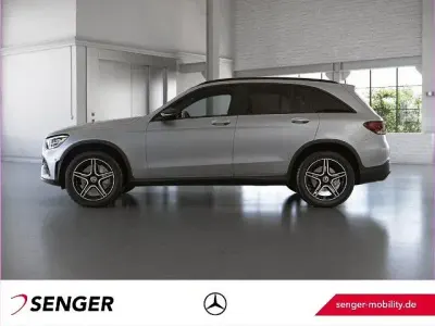 Gebraucht Mercedes GLC300e 320 PS (235 kW) 2022 SUV