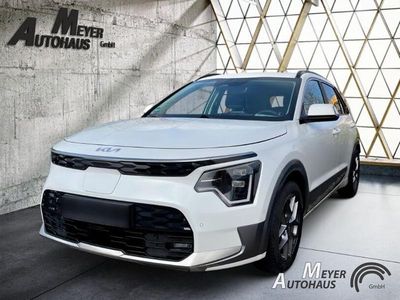 Weiß Gebraucht 2023 Kia e-Niro Inspiration SUV | 29.950 € (Etwas zu teuer)