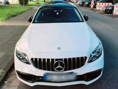 Gebraucht Mercedes C220 AMG line 220 PS (161 kW) 2015 Weiß Kombi