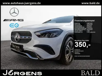 Używany Mercedes GLA180 Progressive 136 KM (100 kW) 2024 Biały SUV