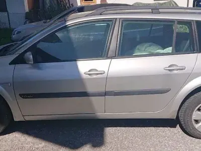 Occasion Renault Mégane II 113 PK (83 kW) 2005 Zilver Stationwagen