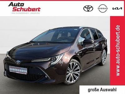 Usata Toyota Corolla Club 180 CV (132 kW) 2019 Marrone Station wagon