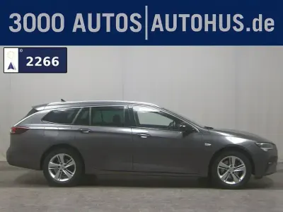 Gebraucht Opel Insignia Business 122 PS (89 kW) 2022 Mondstein grau/e:vulkan grau Kombi