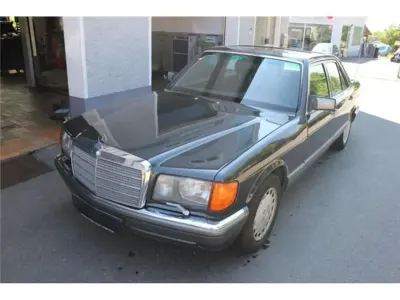 Używany Mercedes S500 SE 252 KM (185 kW) 1990 Czarny Sedan/Limuzyna