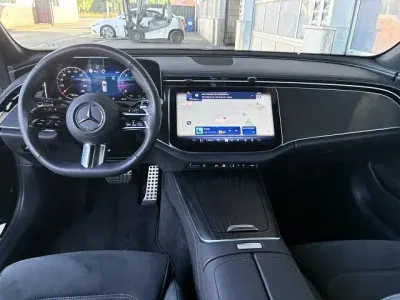 Gebraucht Mercedes E220 AMG line 197 PS (144 kW) 2025 Lack obsidianschwarz Kombi