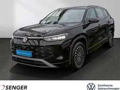 Gebraucht VW Tayron Life 193 PS (141 kW) 2025 Grenadillschwarz metallic SUV