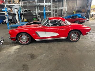 Rot Gebraucht 1961 Corvette C1 Cabrio | 63.900 €