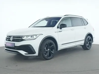 Gebraucht VW Tiguan Allspace R-line 245 PS (180 kW) 2022 Oryxweiss SUV