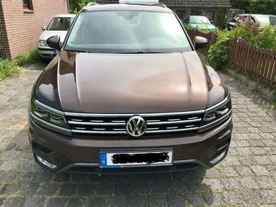 gebraucht VW Tiguan 2.0 TDI SCR 4Motion (BlueMotion Techn.) DSG Highli