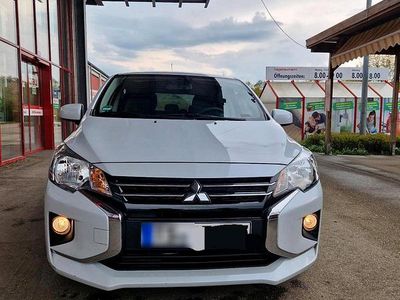 Gebraucht Mitsubishi Space Star 80 PS (58 kW) 2020 Weiß Kleinwagen