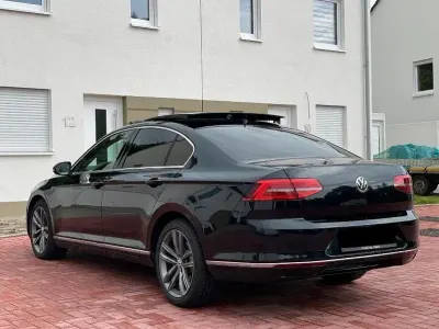 Gebraucht VW Passat Highline 150 PS (110 kW) 2015 Schwarz Limousine