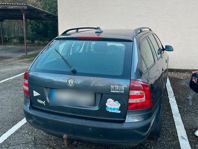 Gebraucht Skoda Octavia 77 PS (56 kW) 2008 Grau Kombi