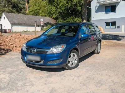 Gebraucht Opel Astra 105 PS (77 kW) 2007 Blau Kombi