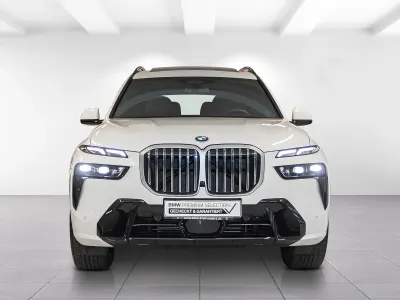 Gebraucht BMW X7 Shadowline 381 PS (280 kW) 2024 Alpinweiss iii SUV