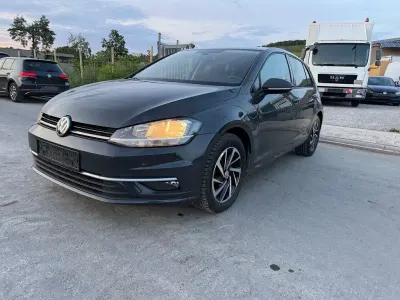 Gebraucht VW Golf VII Join 116 PS (85 kW) 2018 Grau Limousine
