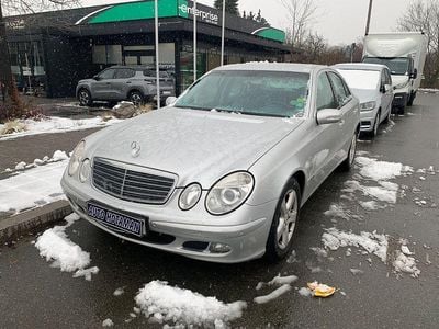Gebraucht Mercedes E200 122 PS (89 kW) 2005 Silber Limousine