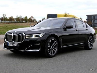 Gebraucht BMW 740 Executive 340 PS (250 kW) 2021 Schwarz Limousine