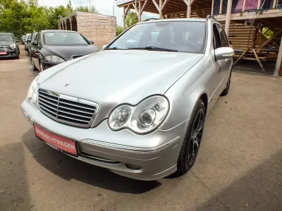 Gebraucht Mercedes C180 Avantgarde 143 PS (105 kW) 2002 Kombi