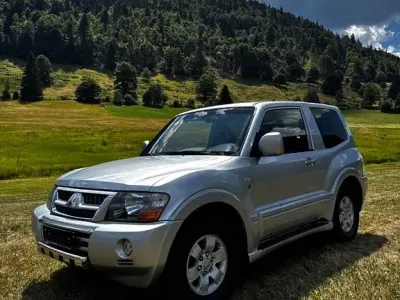 Gebraucht Mitsubishi Pajero Instyle 160 PS (117 kW) 2005 Silber SUV