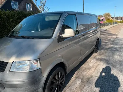 Usata VW Transporter 130 CV (95 kW) 2009 Andere farben Furgone