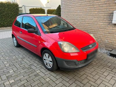 Gebraucht Ford Fiesta 60 PS (44 kW) 2006 Rot Kleinwagen