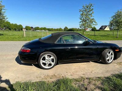 Porsche 911 Carrera Cabriolet