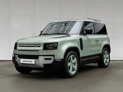 Second-hand Land Rover Defender 75th Limited Edition 304 CP (223 kW) 2023 Verde SUV