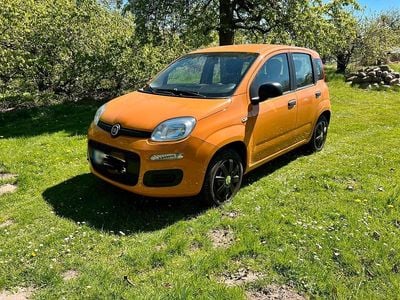 Begagnad Fiat Panda Easy 69 HK (50 kW) 2018 Orange Halvkombi