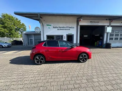 Używany Opel Corsa 130 KM (95 kW) 2021 Czerwony Hatchback