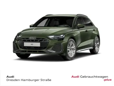 Usado Audi A3 S-Line 204 HP (150 kW) 2025 Verde Sedan