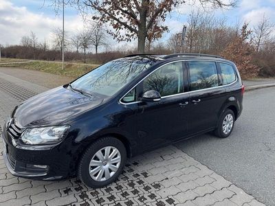 Schwarz Gebraucht 2015 VW Sharan Comfortline Van / Kleinbus | 15.800 € (Guter Preis)