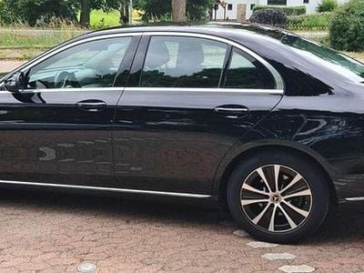 Mercedes E200