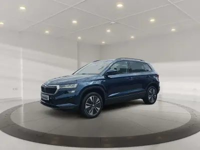 Używany Skoda Karoq Tour 150 KM (110 kW) 2023 Niebieski SUV