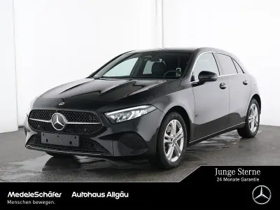 Gebraucht Mercedes A250 Progressive 218 PS (160 kW) 2025 Lack kosmosschwarz Limousine