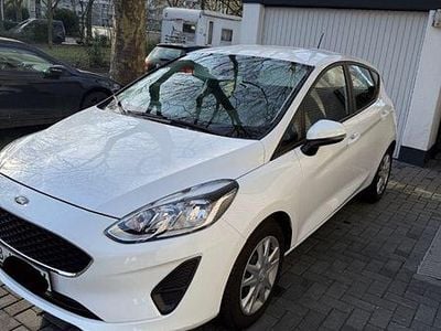 Weiß Gebraucht 2019 Ford Fiesta Kleinwagen | 9.600 € (Guter Preis)