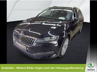 gebraucht Skoda Superb Combi Style TDI*DSG StndHzg ACC R-Kam 19*