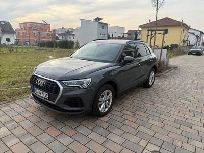 Grau Gebraucht 2022 Audi Q3 Sport SUV | 29.449 € (Fairer Preis)