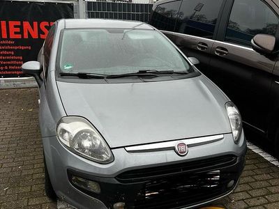 Gebraucht 2011 Fiat Punto Evo Kleinwagen | 850 €